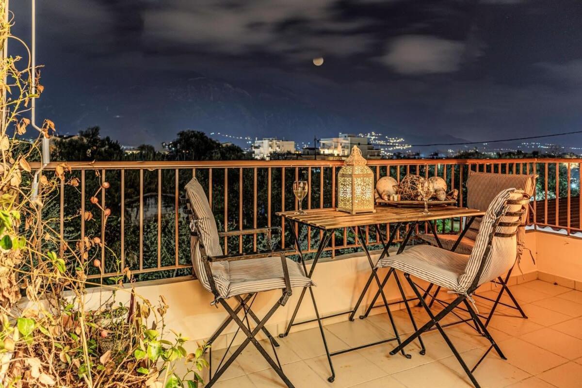 Amalia'S Serendipity - City Lights & Mountain Vistas Kalamata Esterno foto